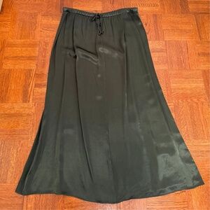 Long Olive Zara Maxi Skirt Size XL